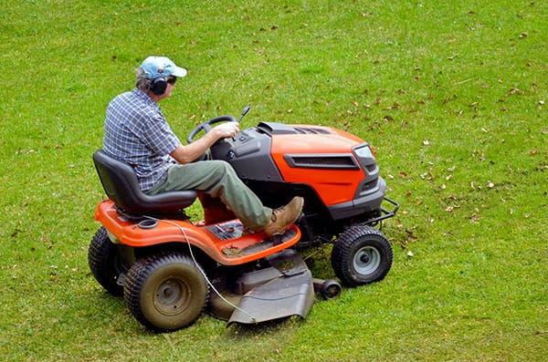How to Choose the best lawn mower to suit you